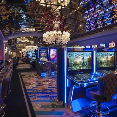 Kaya Palazzo & Casino Girne Hotel 4*
