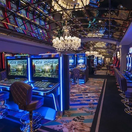 Kaya Palazzo & Casino Girne 4*