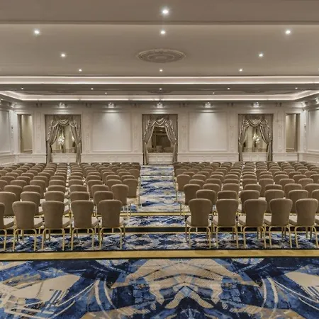 Hotel Kaya Palazzo & Casino Girne