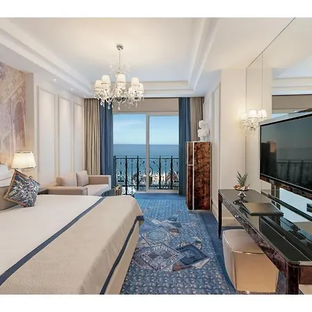 Hotel Kaya Palazzo & Casino Girne 4*